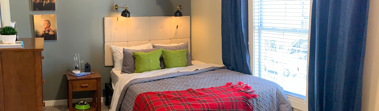 Furnished apartment bedroom